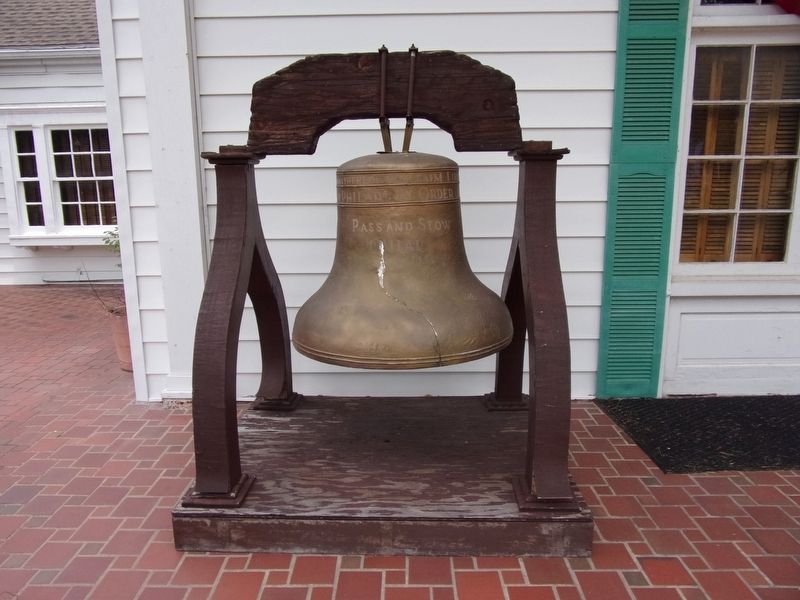 Liberty Bell replica in front of the Continental D.A.R. House image. Click for full size.