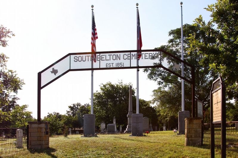 South Belton Cemetery Marker Area image. Click for full size.