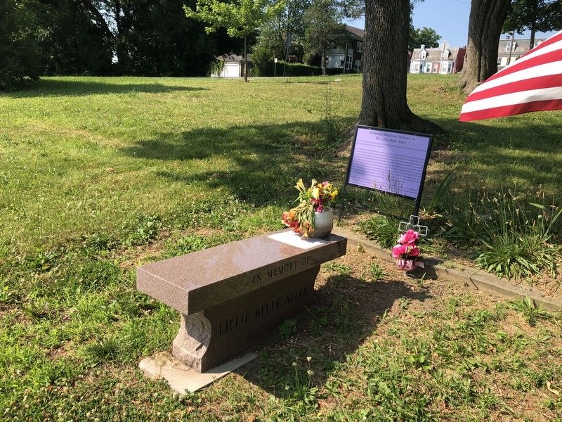 Memorial Bench in Memory of Ms. Lillie Belle Allen Marker image. Click for full size.