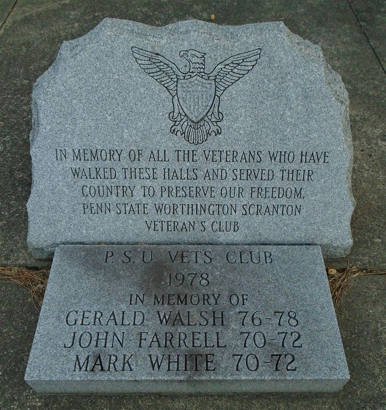 Penn State Scranton Veterans Memorial image. Click for full size.