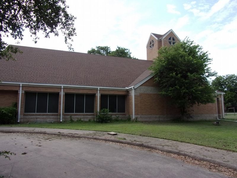 First Christian Church image. Click for full size.