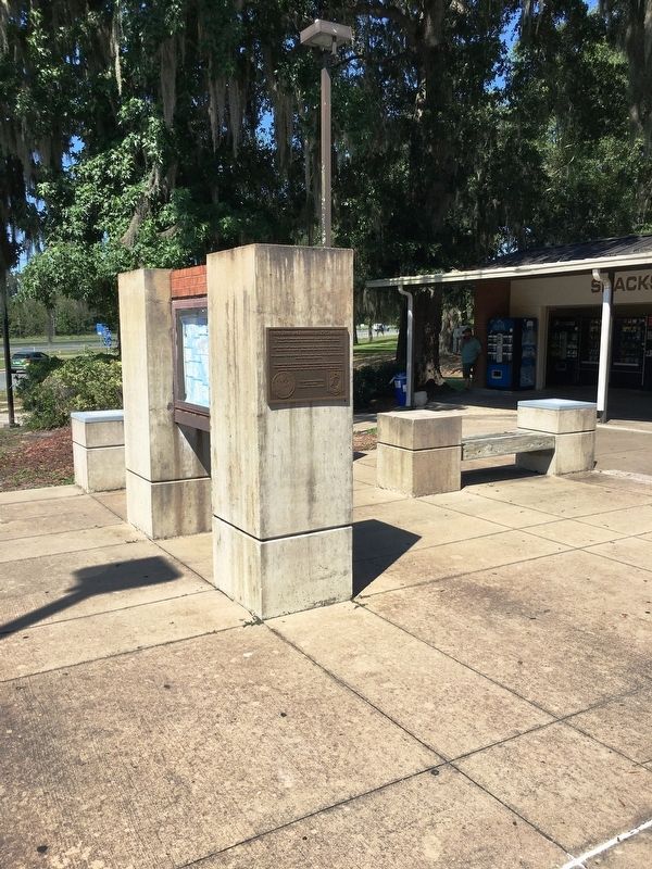Florida Honors and Remembers our POW’s and MIA’s Marker. Click for full size. Florida Honors and Remembers our POW’s and MIA’s Marker image. Click for full size.