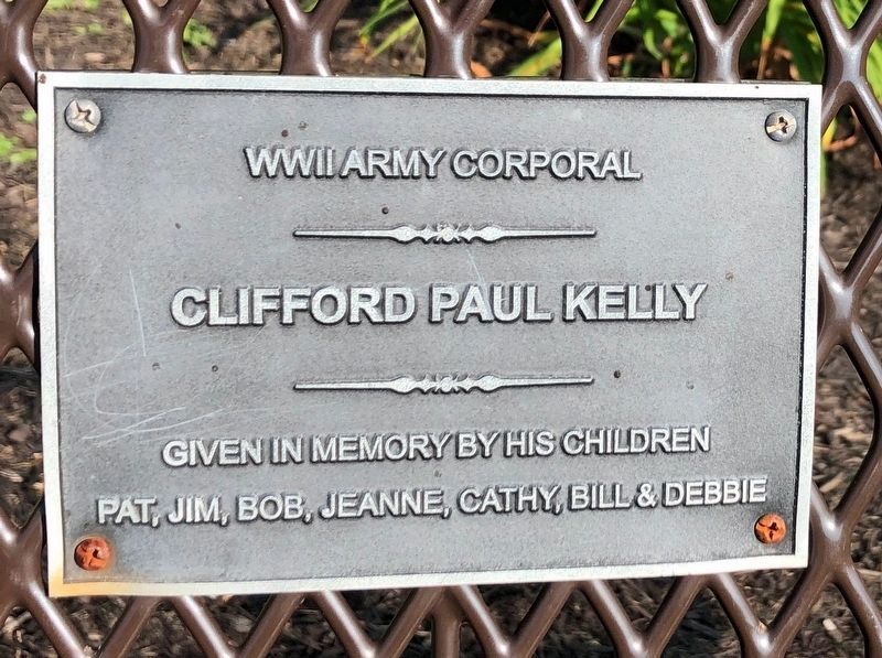 Clifford Paul Kelly Memorial image. Click for full size.