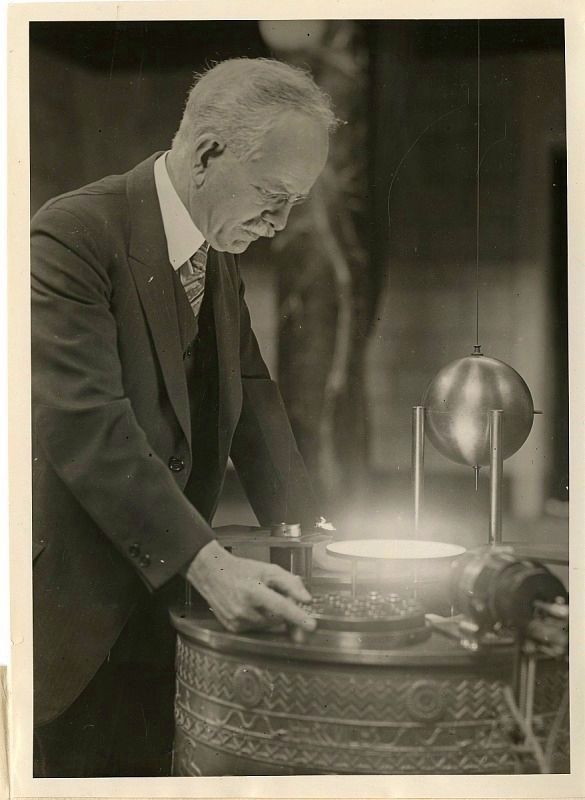 George Ellery Hale image. Click for full size.