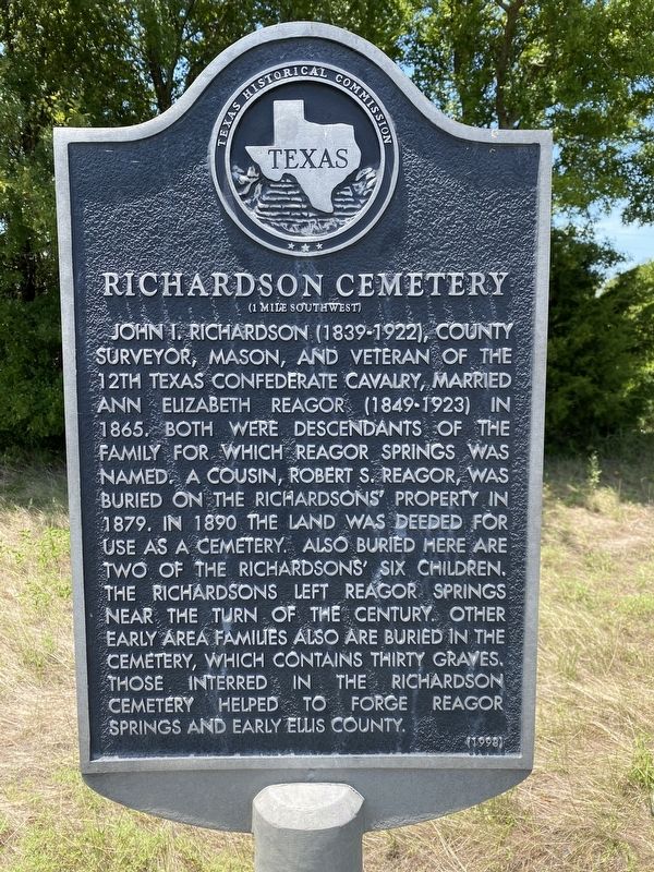 Richardson Cemetery Marker image. Click for full size.