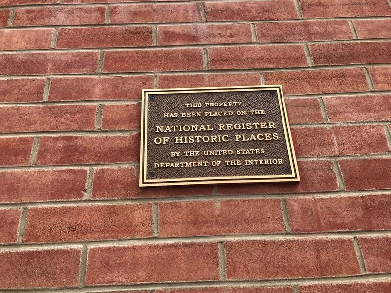 National Register of Historic Places plaque on the courthouse image. Click for full size.
