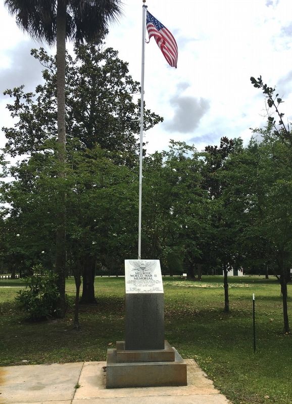 Melrose World War II Memorial image. Click for full size.