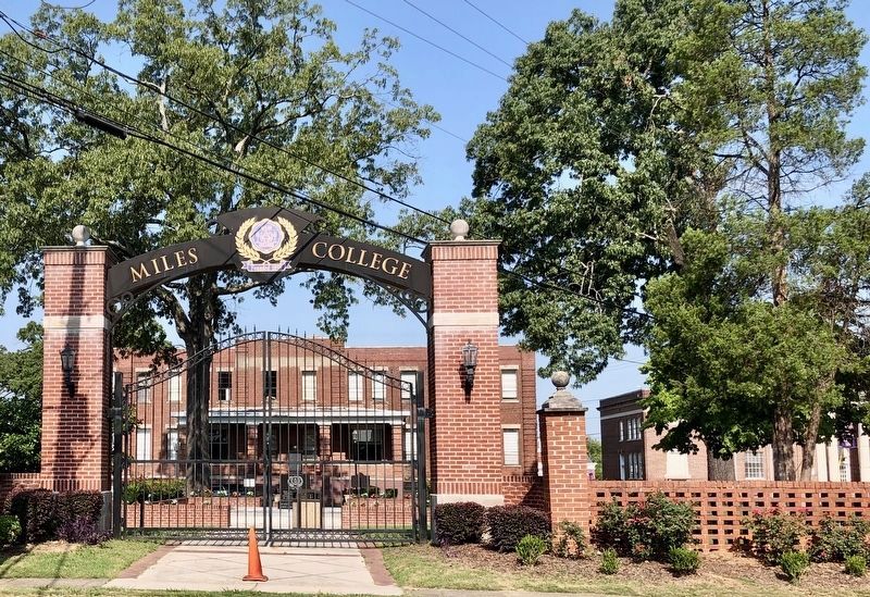 Miles College gate with Brown Hall (and marker) on right. image. Click for full size.