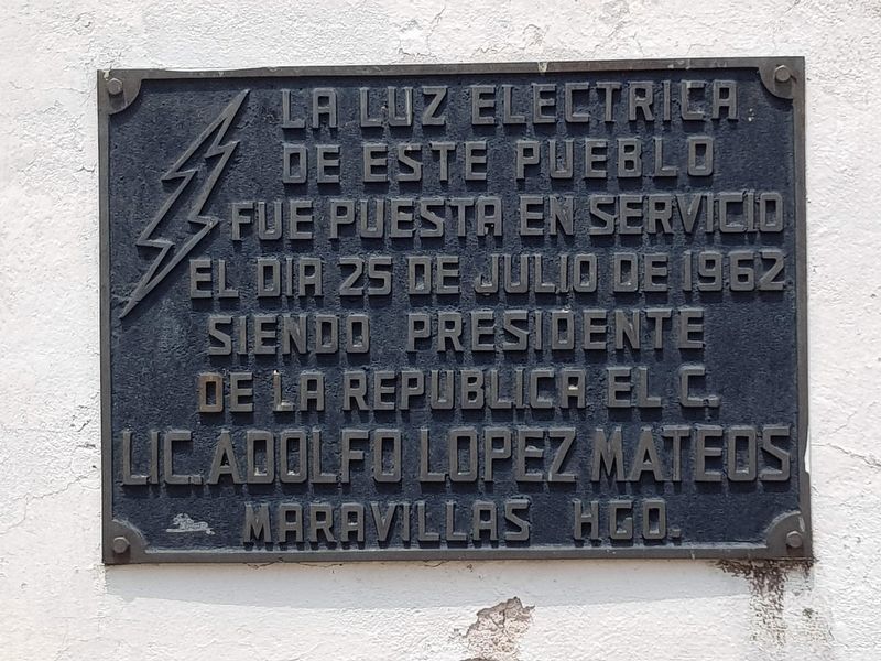 Electricity in Maravillas, Hidalgo Marker image. Click for full size.