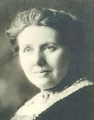 Virginia McClurg (1857-1931) image. Click for full size.