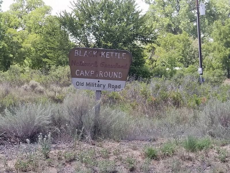 A nearby sign for the Black Kettle Campground image. Click for full size.