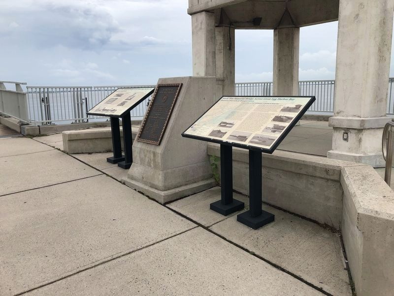 World War Memorial Bridge display. Click for full size. World War Memorial Bridge display image. Click for full size.