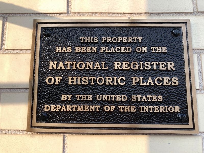 141 West Broadway Marker image. Click for full size.