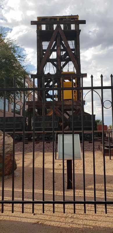 Boras Headframe and Marker image. Click for full size.