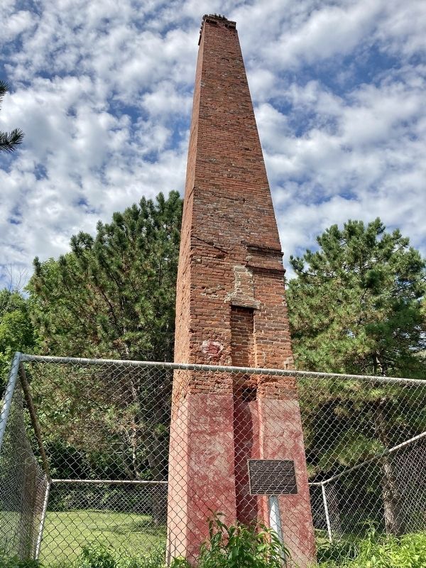 Waraju Distillery chimney image. Click for full size.