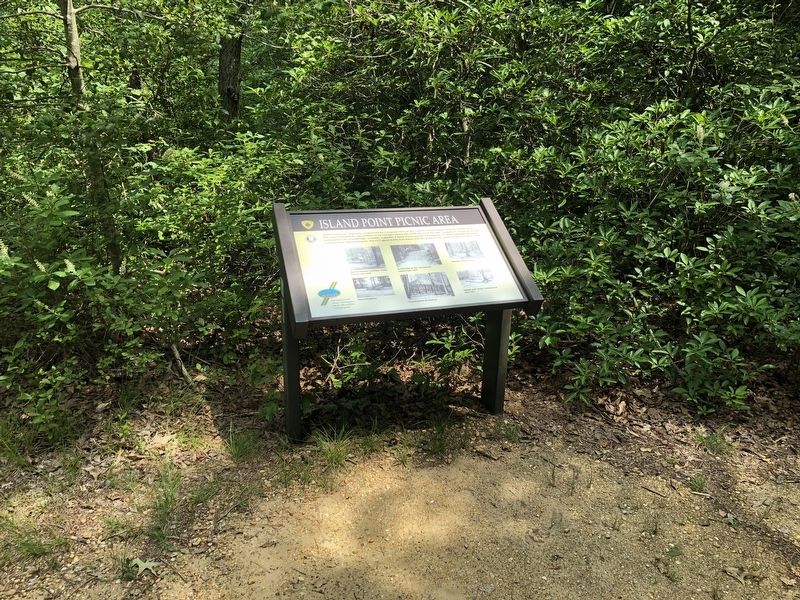 Island Point Picnic Area Marker image. Click for full size.