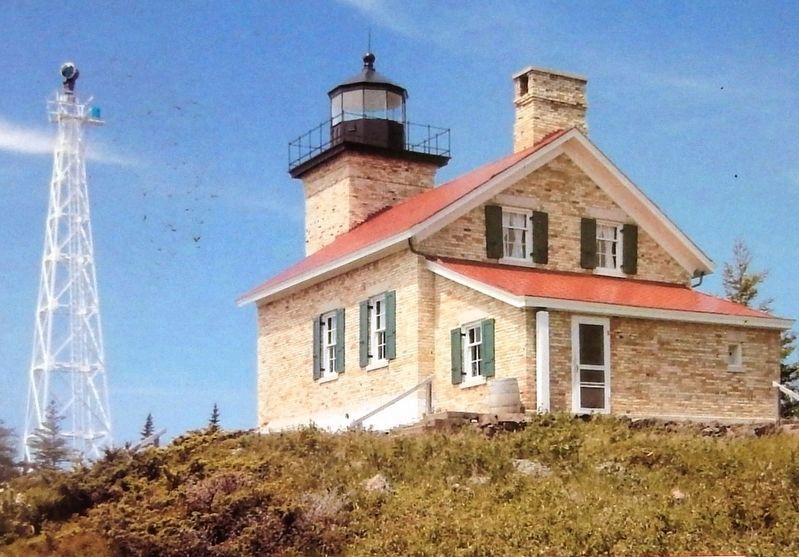 Marker detail: Copper Harbor Lighthouse image. Click for full size.
