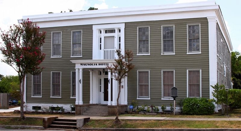 The Magnolia Hotel and Marker image. Click for full size.