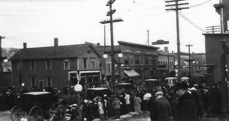 Marker detail: Funeral at the West end of Shelden Avenue, c.1920 image. Click for full size.