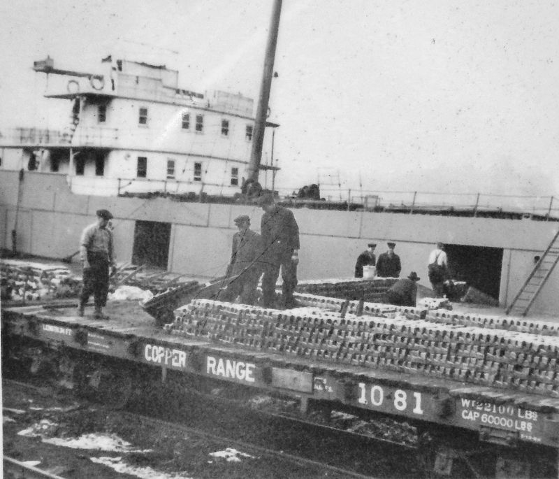 Marker detail: Loading copper ingots at Copper Range dock, 1920 image. Click for full size.