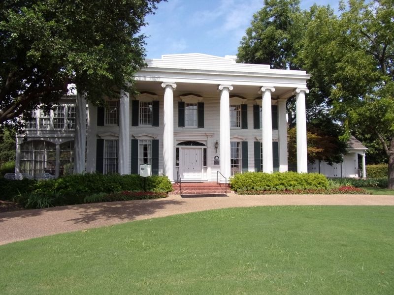 Caruth House image. Click for full size.