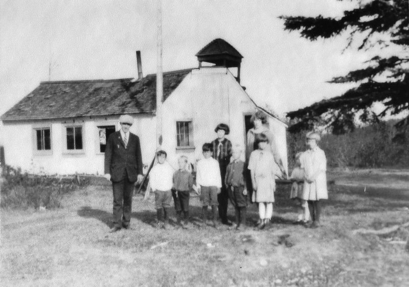 Marker detail: One-room schoolhouse at Point Iroquois, early 1900s image. Click for full size.