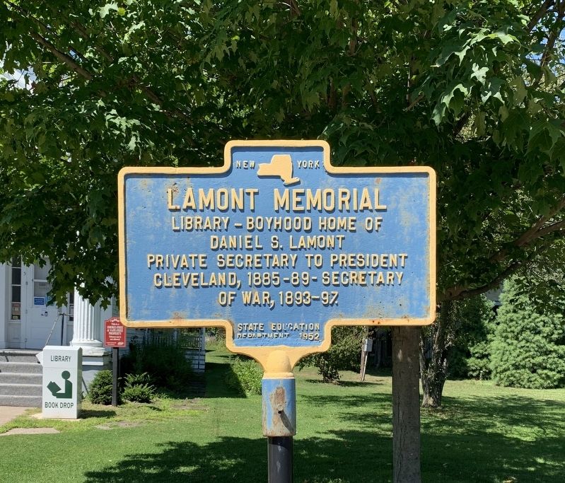 Lamont Memorial Library Marker image. Click for full size.