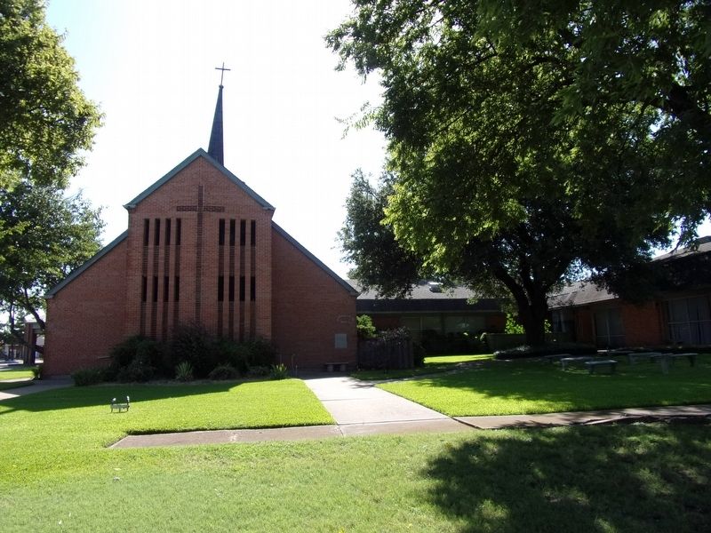 First Christian Church of Duncanville. Click for full size. First Christian Church of Duncanville image. Click for full size.