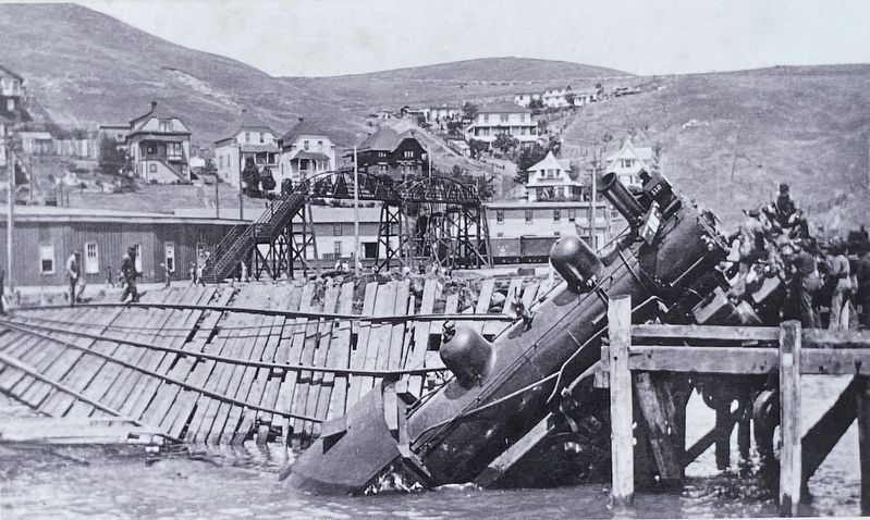Marker detail: Lower left photo <i>(See marker body text for caption)</i>. Click for full size. Marker detail: Lower left photo <i>(See marker body text for caption)</i> image. Click for full size.