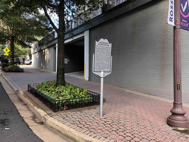 Watergate Investigation Marker image. Click for full size.