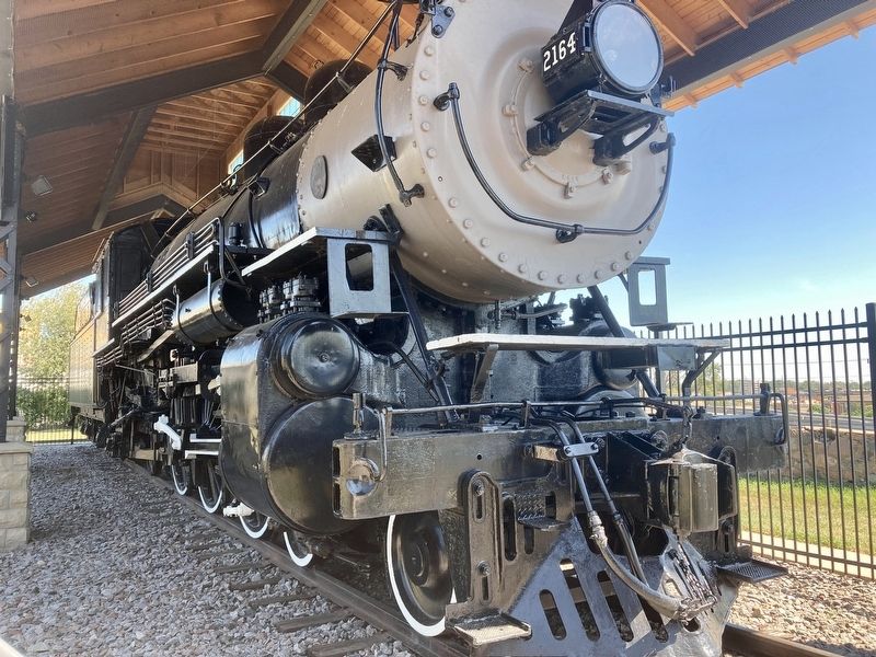 Locomotive #2164 image. Click for full size.