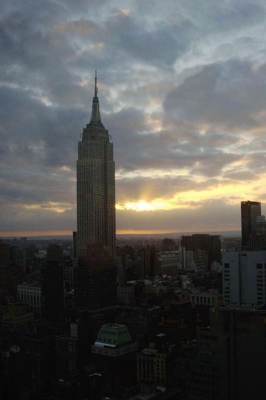Empire State Building. Click for full size. Empire State Building image. Click for full size.