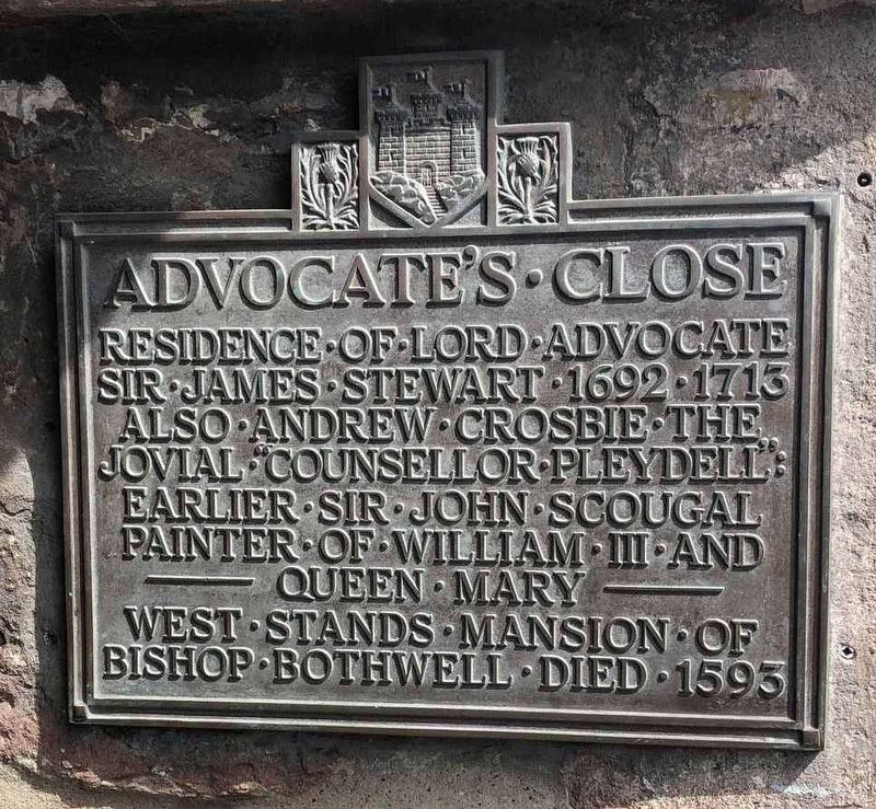Advocate's Close Marker image. Click for full size.