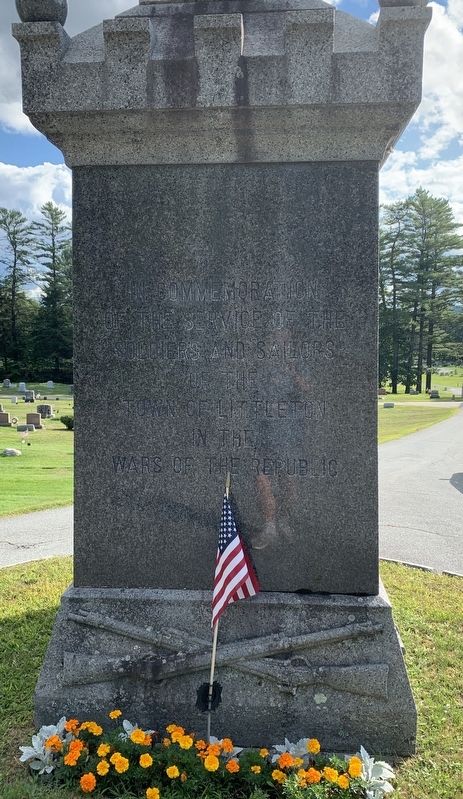 Littleton Veterans Memorial image. Click for full size.