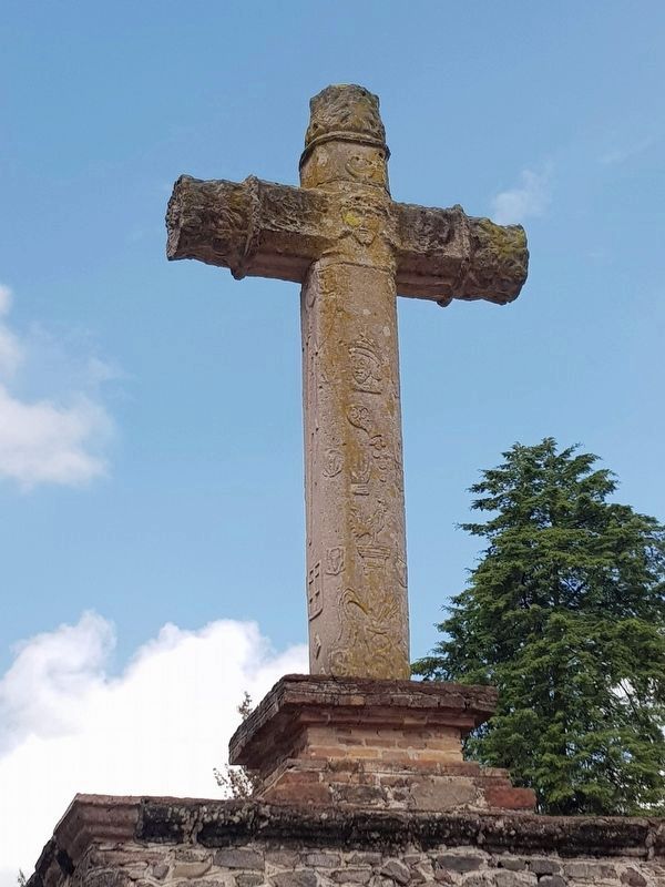 The Doend Cross detail image. Click for full size.