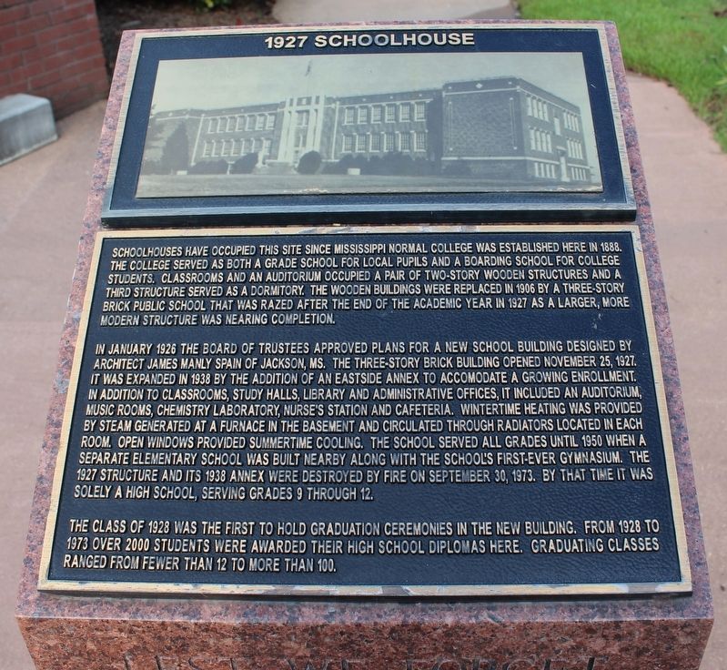 1927 Schoolhouse Marker image. Click for full size.