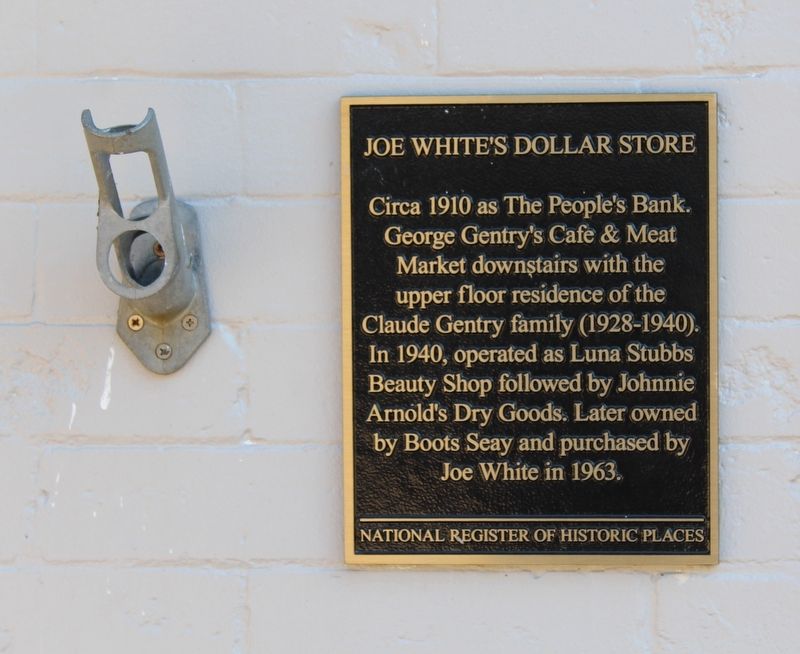 Joe White's Dollar Store Marker image. Click for full size.