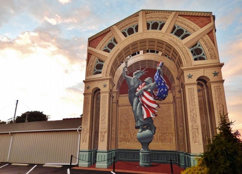 Liberty Remembers Mural image. Click for full size.