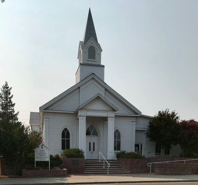United Methodist Church in Dixon image. Click for full size.