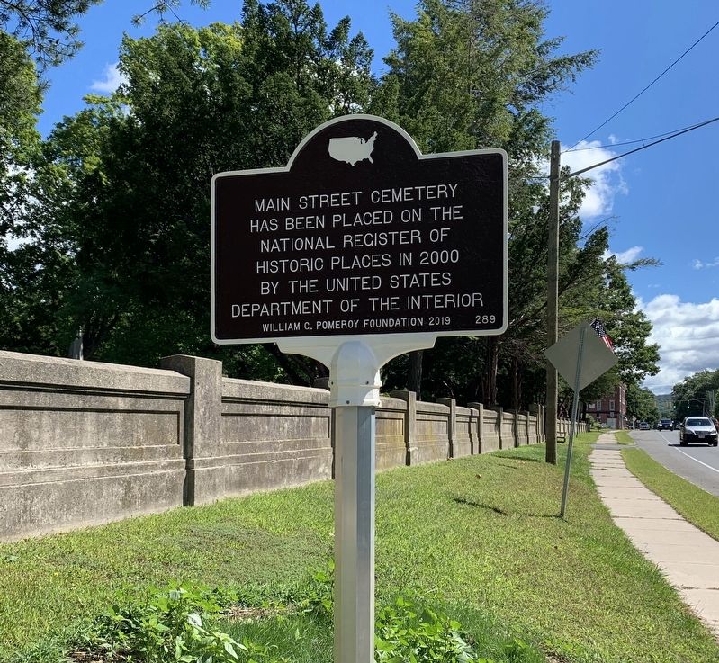 Main Street Cemetery Marker image. Click for full size.
