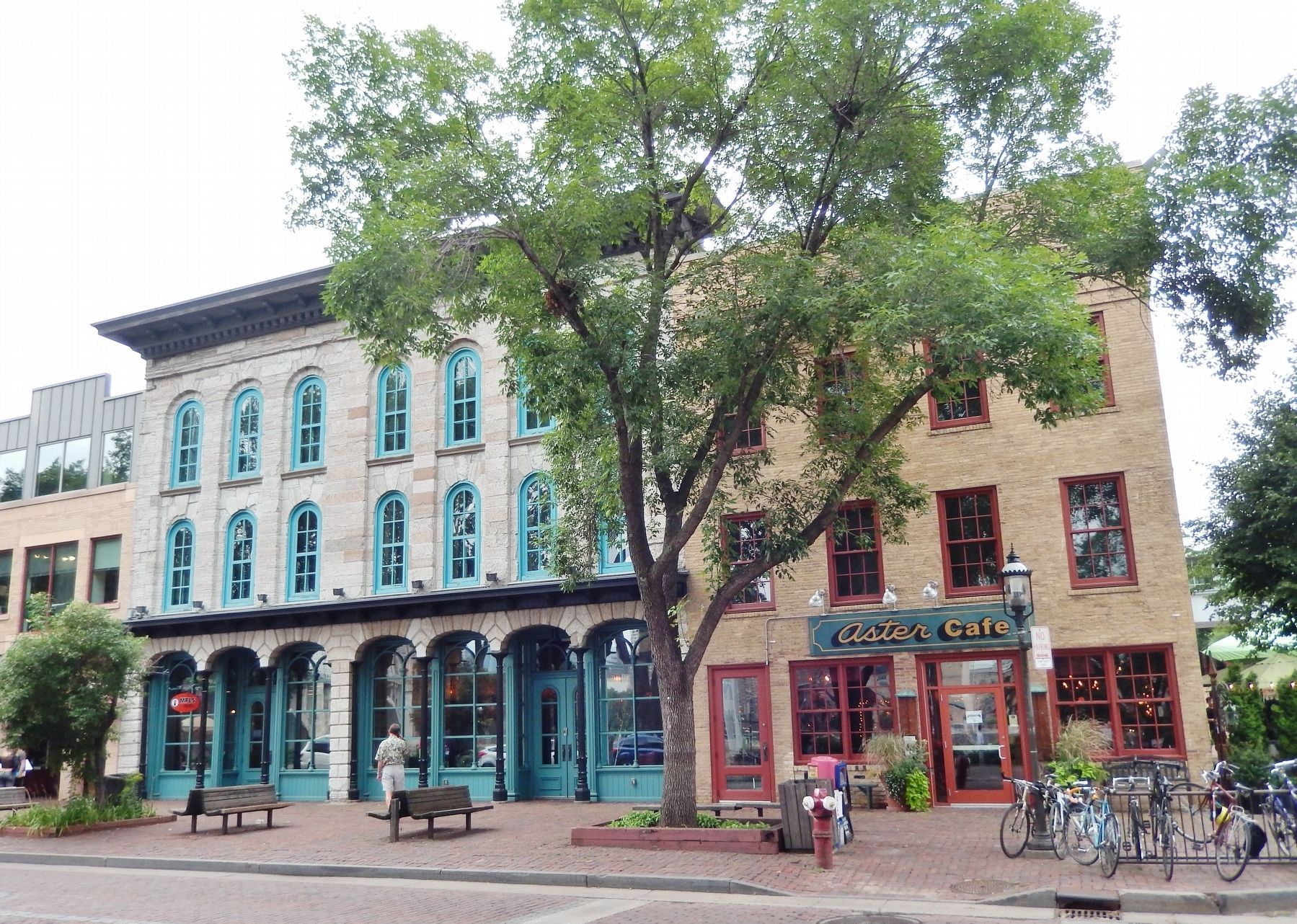 Martin, Morrison and Upton Buildings (<i>view from near marker</i>). Click for full size. Martin, Morrison and Upton Buildings (<i>view from near marker</i>) image. Click for full size.