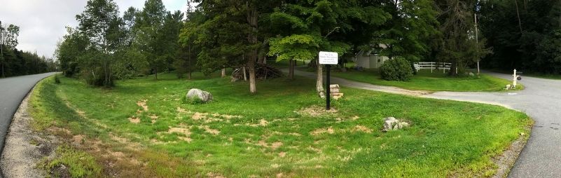 Site of the Quaker Meetinghouse Marker. Click for full size. Site of the Quaker Meetinghouse Marker image. Click for full size.
