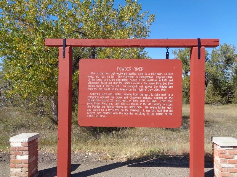 Powder River Marker image. Click for full size.