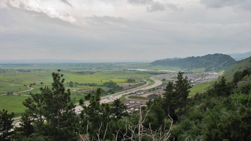 West Alameda Parkway / Dinosaur Ridge (<i>east side</i>). Click for full size. West Alameda Parkway / Dinosaur Ridge (<i>east side</i>) image. Click for full size.