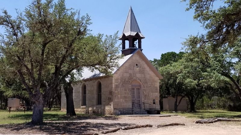 Polly's Chapel and Marker image. Click for full size.