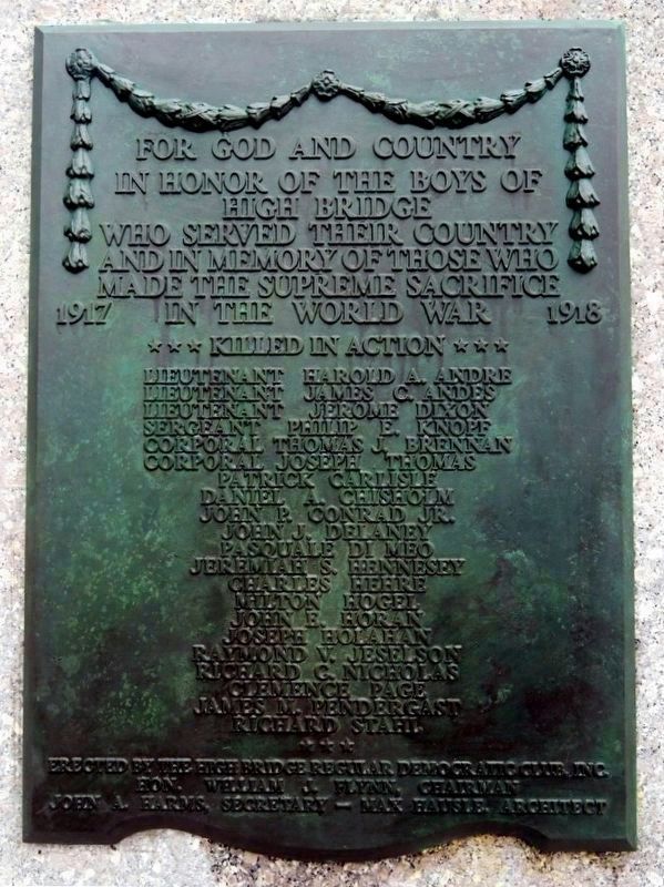 Highbridge World War I Memorial image. Click for full size.