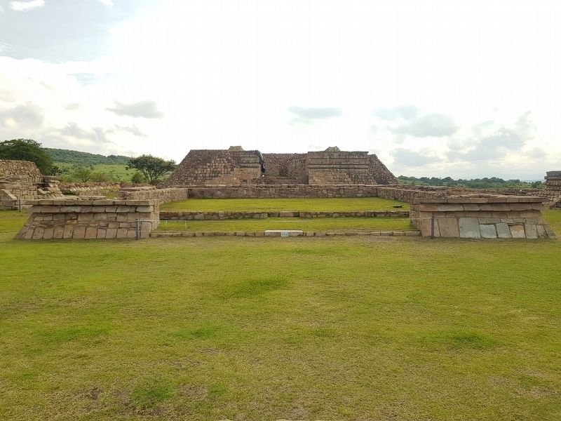 The central pyramid of the Casas Tapadas group at Plazuelas image. Click for full size.
