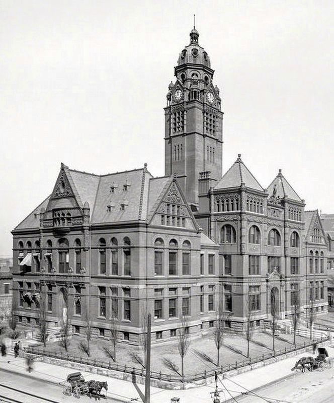 The 1887-1931 Jefferson County Courthouse image. Click for full size.