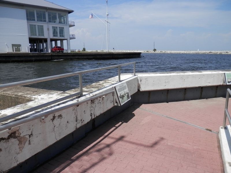 New Basin Canal Marker image. Click for full size.