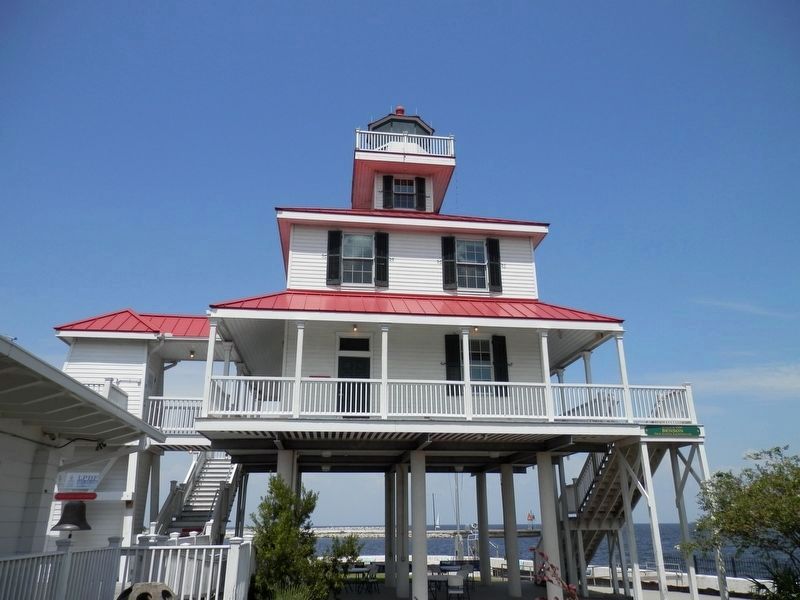 New Basin Canal Lighthouse Museum image. Click for full size.